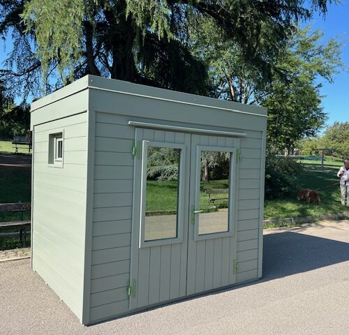 Casetta in legno mono falda smaltata mod. Cubo